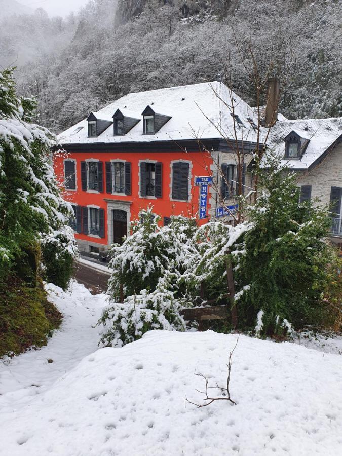 Auberge La Caverne Laruns Exterior photo