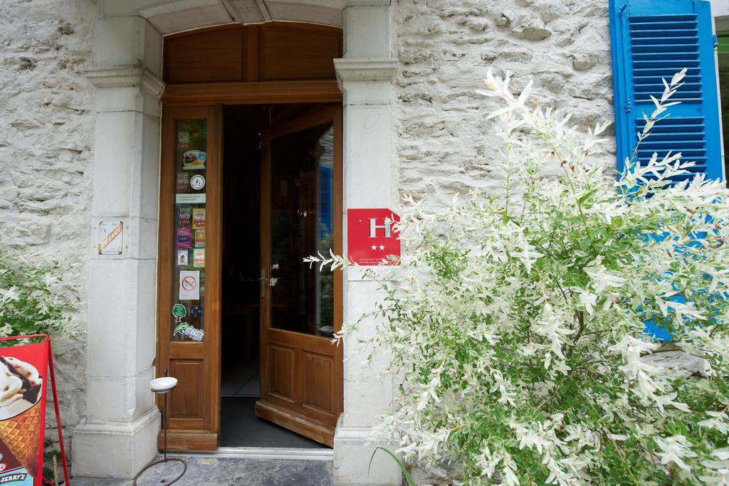 Auberge La Caverne Laruns Exterior photo