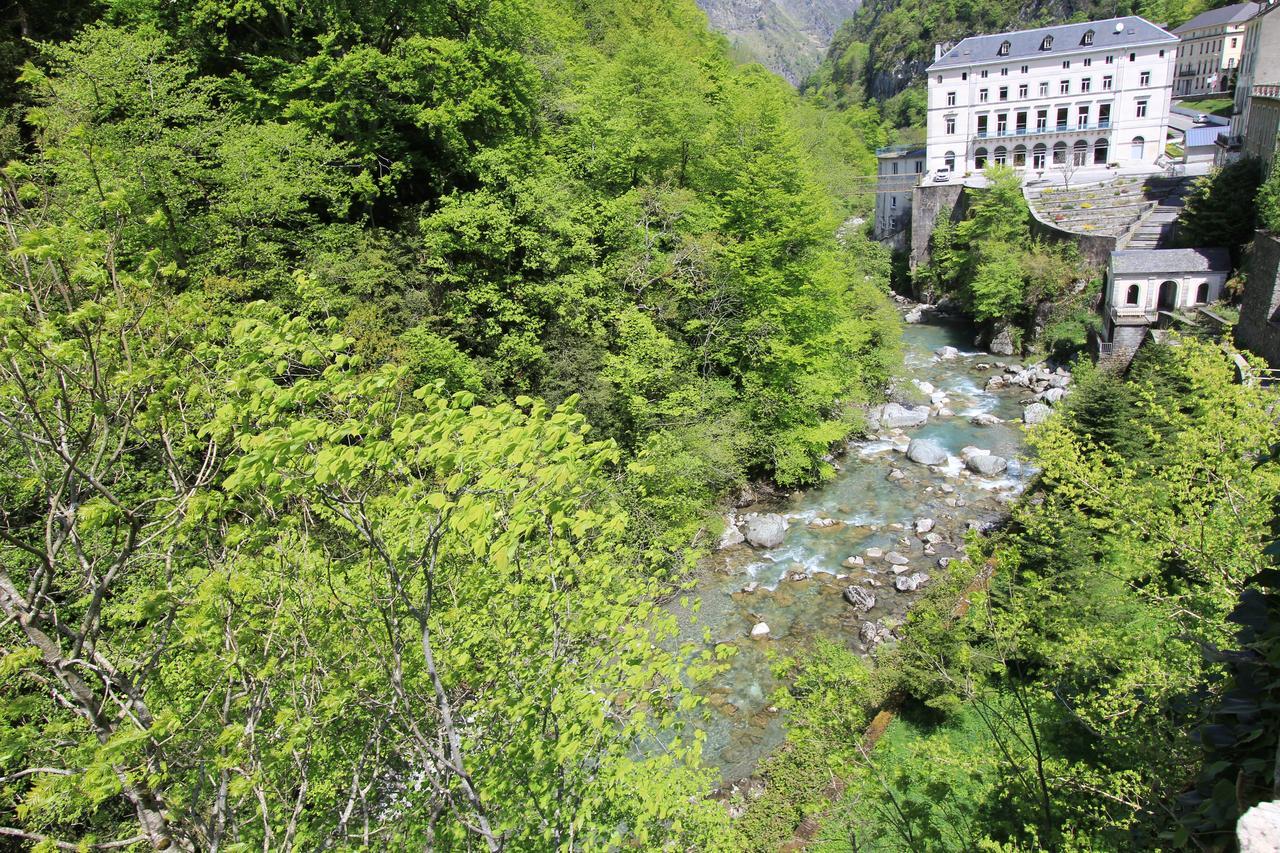Auberge La Caverne Laruns Exterior photo